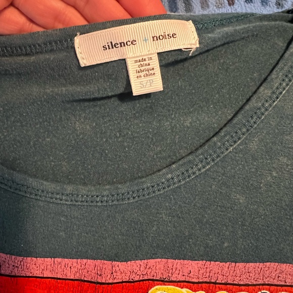 Women’s shirt from Urban Outfitters - Picture 2 of 5